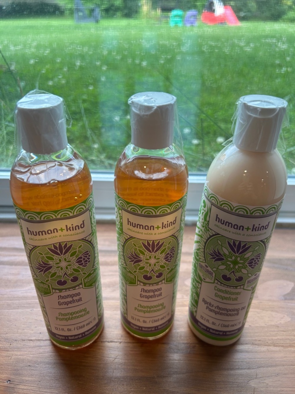 Humankind Grapefruit Shampoo & Conditioner Set - Green & Purple Labels